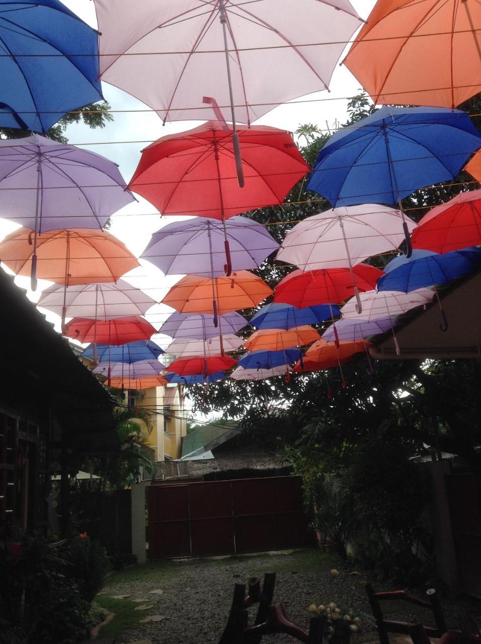 Tia Mers Guest House Puerto Princesa Exterior foto